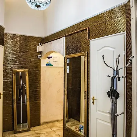 Exclusive דירה