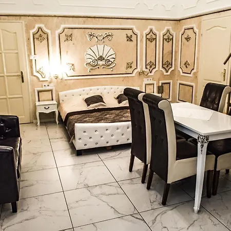Exclusive Apartment